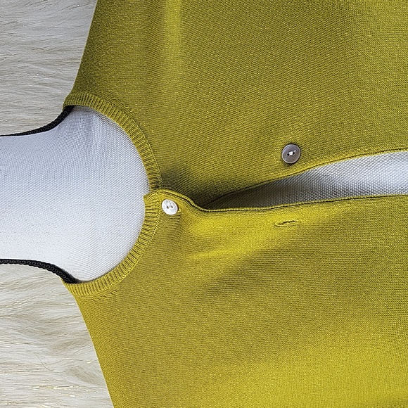 Lands' End Women's Cardigan Sweater - Picture 2 of 6